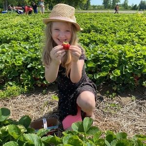 Meet your Posher, Marie-claude